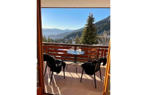 Villars-sur-Ollon Condo | Apartment with stunning view!