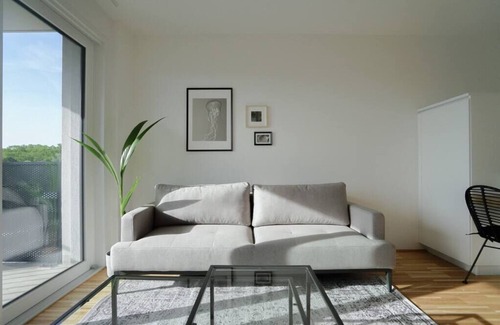 Favoriten Apartment | Apartment with terrace at Metro Station and Spa