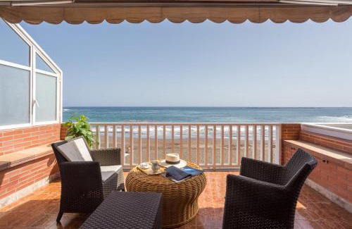 Melenara Apartment | Apartment with terrace on the beachfront