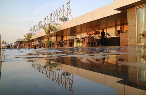 Semarang Apartment | Apartment WR Louis Kienne Simpang Lima Semarang