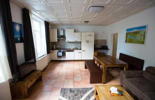 Sigmarszell Apartment | Apartment Yellow