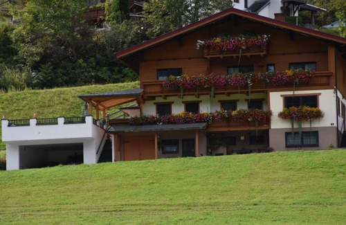 Kleinarl Apartment | Apartment2-4/2 bedrooms/shower, WC - Haus Viehhauser