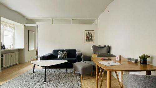 Indre By Apartment | ApartmentInCopenhagen Apartment 1207