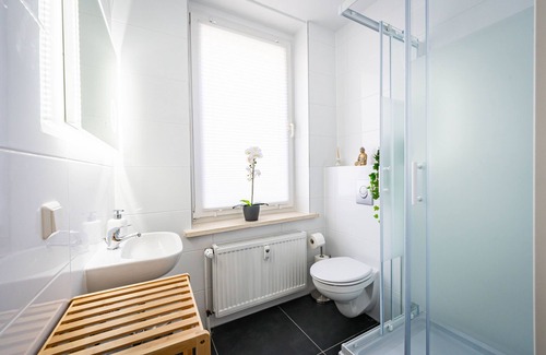 Sudenburg Apartment | Apartmento Green I Zentral I W-lan I Netflix I Modern