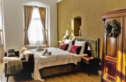 Trnava Apartment | Apartments 1620yr Trnava