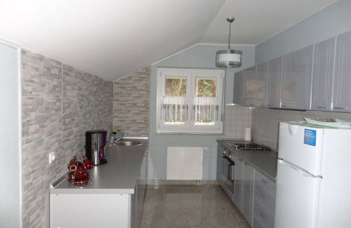 Kulen Vakuf Apartment | Apartments A&D - One Bedroom Apartment with Terrace and River View (Ana)