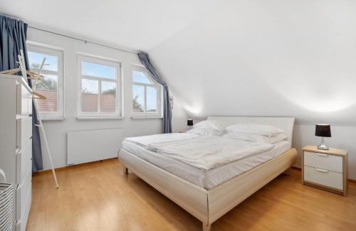 Craula Apartment | Apartments am Hainich - 59m2, 4 Personen, Küche, Netflix, Parken, Hunde Willkommen, Nationalpark