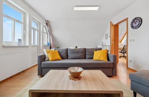Craula Apartment | Apartments am Hainich - 59m2, 4 Personen, Küche, Netflix, Parken, Hunde Willkommen, Nationalpark