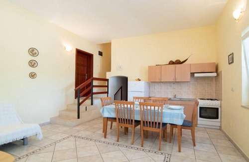 Postira Apartment | Apartments Ana & Bogdan - Two Bedroom Apartment with Terrace (A4) (ST)