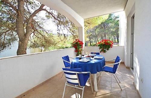 Tribunj Apartment | Apartments Bruno