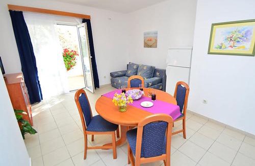 Tribunj Apartment | Apartments Bruno