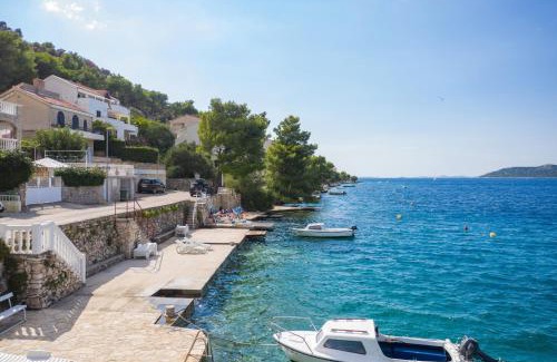 Grebastica Apartment | Apartments by the sea Sparadici, Sibenik - 18043