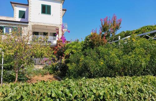 Vinisce Apartment | Apartments by the sea Vinisce, Trogir - 4288