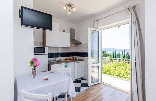 Krucica Apartment | Apartments Cypress Sea Cove - Premium Studio Apartment with Balcony and Sea View (A2)