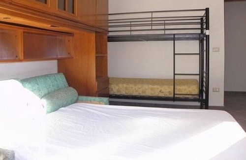 Torvaianica House | Apartments in Villa a stone's throw from the sea