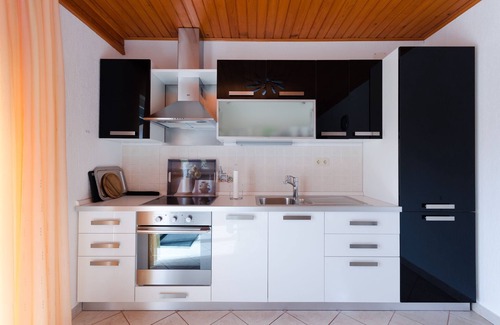 Povile Apartment | Apartments Maravera (86451-A4) - Povile