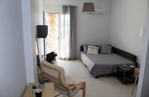 Porto Rafti Apartment | Apartments MARE BLU by the sea.