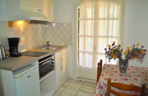 Agios Gordios House | Apartments Maria With Pool - Agios Gordios Beach