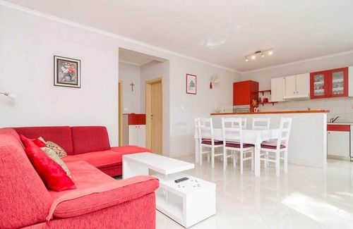 Kobas Apartment | Apartments Matuško Mljet - Two-Bedroom Apartment with Terrace and Sea View