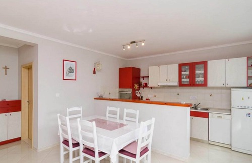 Kobas Apartment | Apartments Matuško Mljet - Two-Bedroom Apartment with Terrace and Sea View