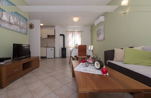 Razanac Apartment | Apartments Max (57771-A2) - Razanac