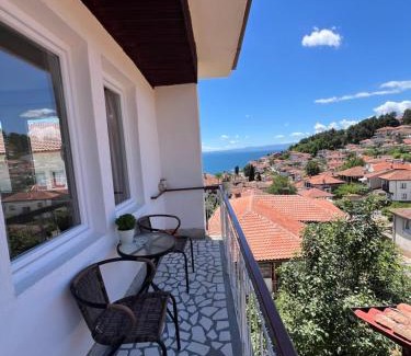 Varosh Apartment | Apartments Misa Lake View