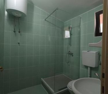 Dobra Voda House | Apartments Normannia