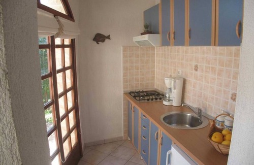 Bol Apartment | Apartments Paloc - Bungalow with Garden view