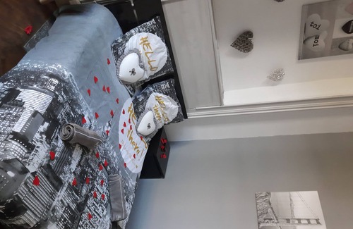 Le Vieil-Evreux Apartment | Apartments, Quiet, 5 minutes from all amenities
