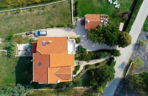 Ljubac Apartment | Apartments Secret Garden