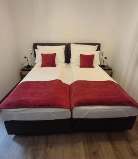 Sondelfingen House | Apartments Seibel Doppel-Zweibettzimmer mit Balkon