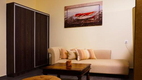 Agios Georgios Pagon Apartment | Apartments Sissy