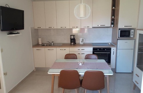 Bili brig Apartment | Apartments Smiljana Mucić