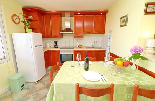 Drace Apartment | Apartments Stipo - Comfort One Bedroom Apartment with Terrace and Sea View (A1)