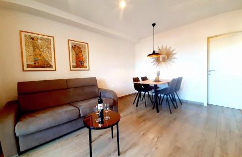 Bili brig Apartment | Apartments Tonkita with jacuzzi