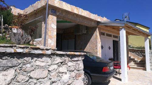 Mali Iz Apartment | Apartments with a parking space Mali Iz (Iz) - 15278