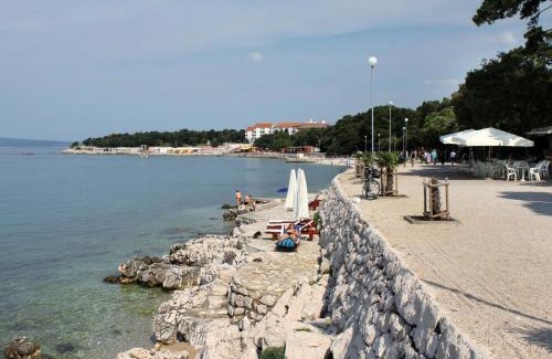 Novi Vinodolski Apartment | Apartments with parking space Novi Vinodolski - 11702