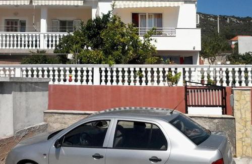 Vinisce Apartment | Apartments with parking space Vinisce, Trogir - 12248
