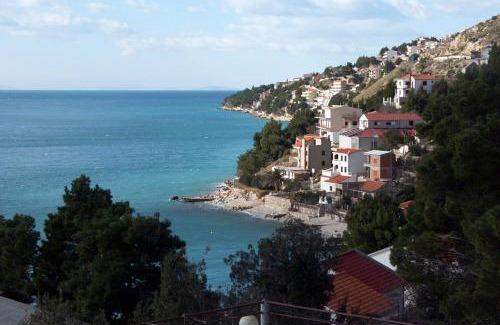 Ruskamen Apartment | Apartments with parking space Lokva Rogoznica, Omis - 22069