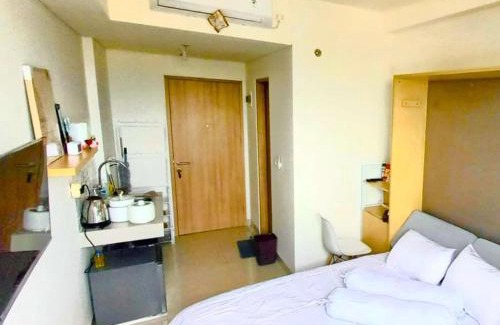 Makassar Apartment | Apateu Studio Sharia - Unit lengkap, tinggal bawa koper! at Apartemen Bandaraya Tallasa City