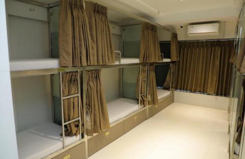 Borivali East Hotel | APEX STAY Rooms & Dormitory