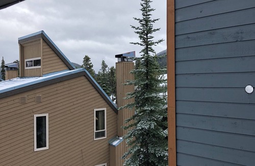 Okanagan-Similkameen Condo | APEXICO2 - Two bedroom condo at Apex Mountain in Strayhorse Condo building