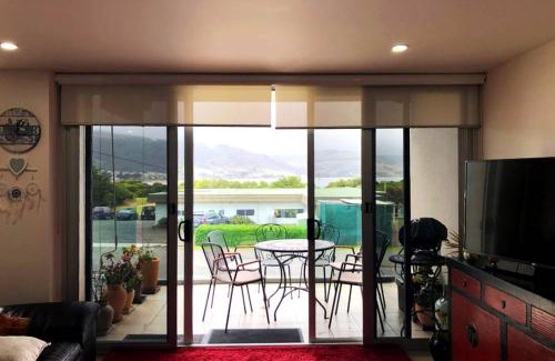Apollo Bay Apartment | Apollo Blue Pearl ~ Oceanfront ~ Free Wifi