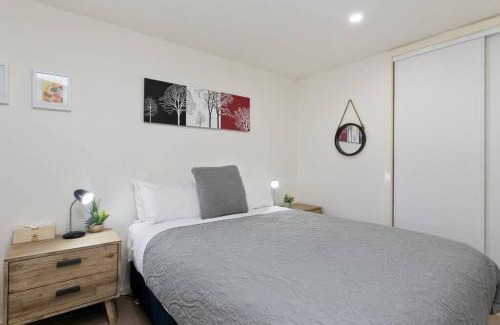 Apollo Bay Apartment | Apollo Blue Pearl ~ Oceanfront ~ Free Wifi