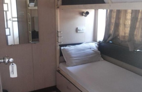 Vashi House | Apollo Guest House