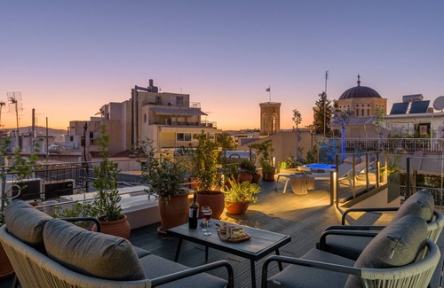 Plaka Apartment | Apollonos MENO B & C 12 ppl