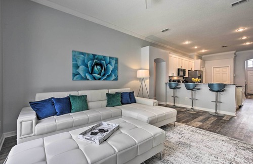 Apopka House | Apopka Single-Story Home w/Private Lanai + Pool!