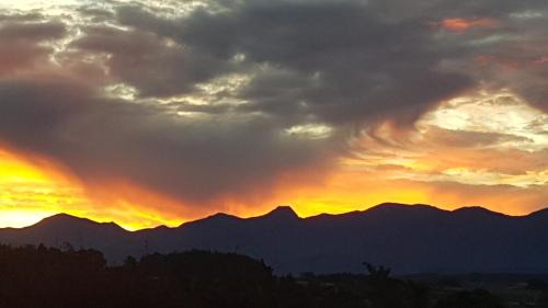 Tasman House | Āporo bach - a country retreat