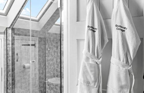 Wedmore House | Apothecary Cottage, Wedmore