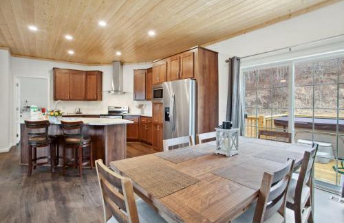 Vilas House | Appalachian Ayre